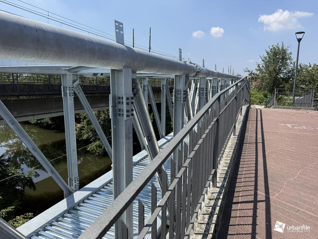 https://www.z3xmi.it/get image/2026 07 20 urbanfile milano cascina gobba cantiere passerella M2 Tram 13