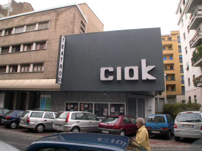 https://www.z3xmi.it/get image/teatro ciak 696x522