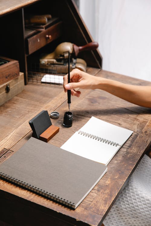 scrivere con penna a pennino scrivere con penna a pennino