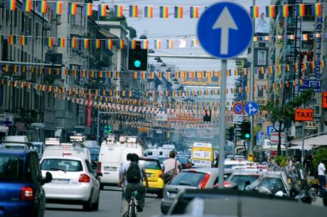 Bandierine Rainbow Corso Buenos Aires Milano 2011