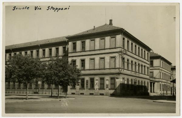 SCUOLA STOPPANI
