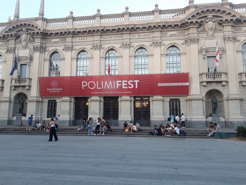 Polimifest Polimifest