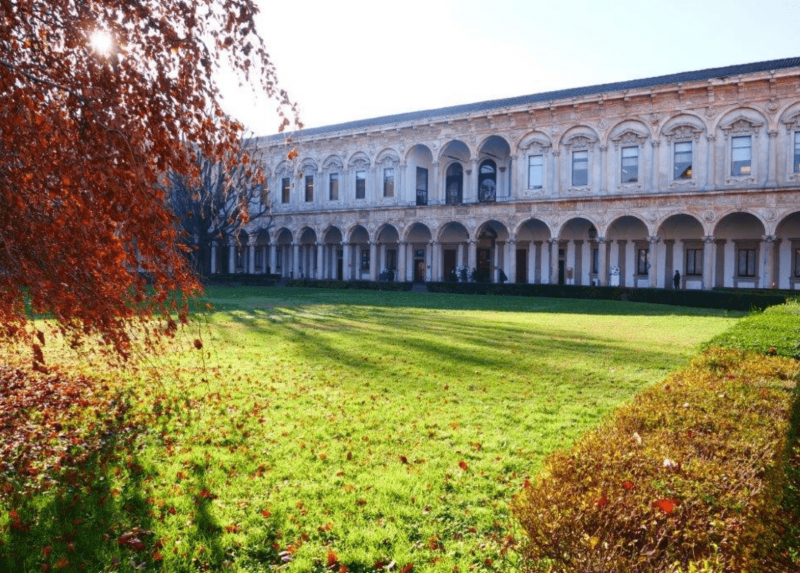 Statale foto cortile Statale foto cortile
