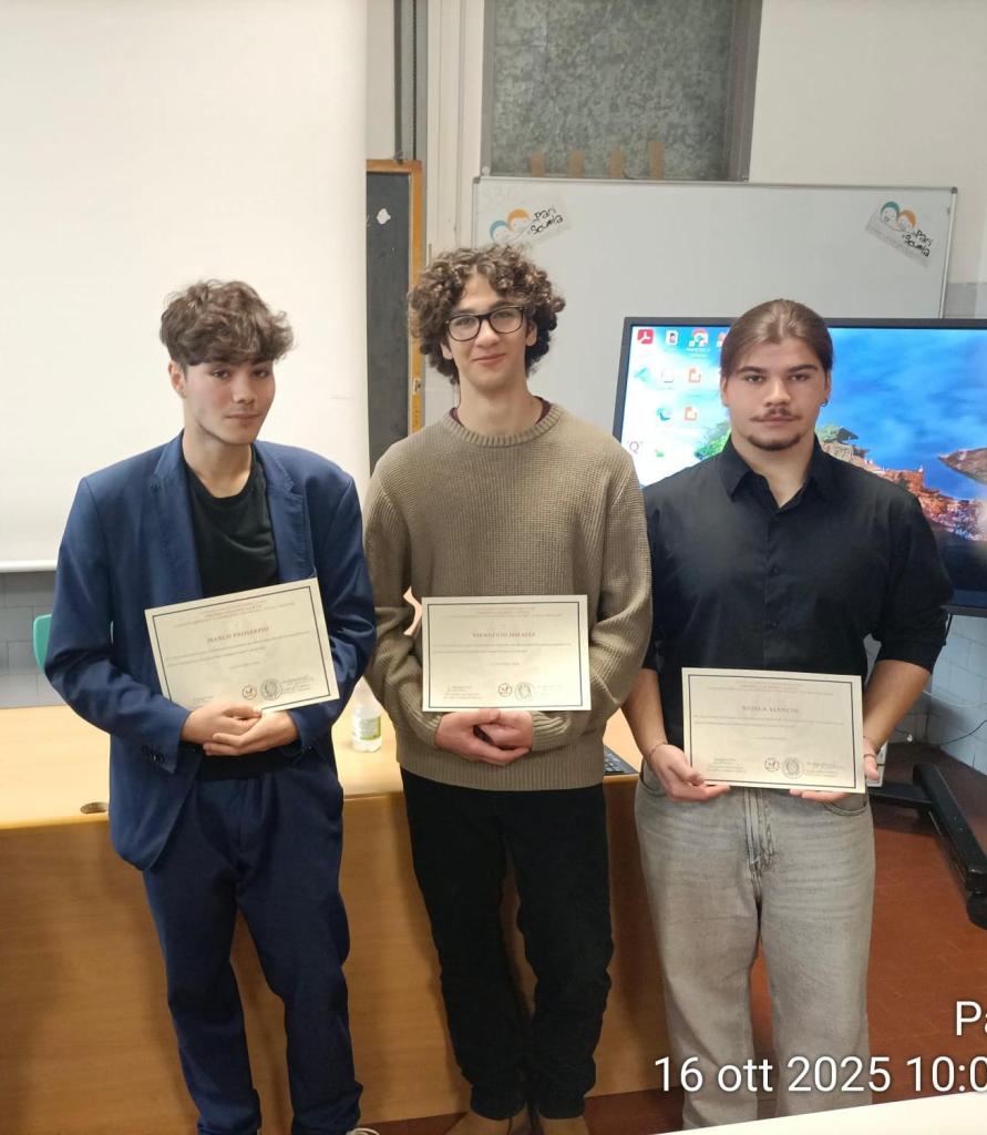 Gli studenti premiati al Molinari 