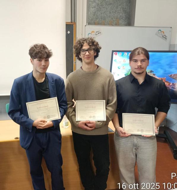 Gli studenti premiati al Molinari 
